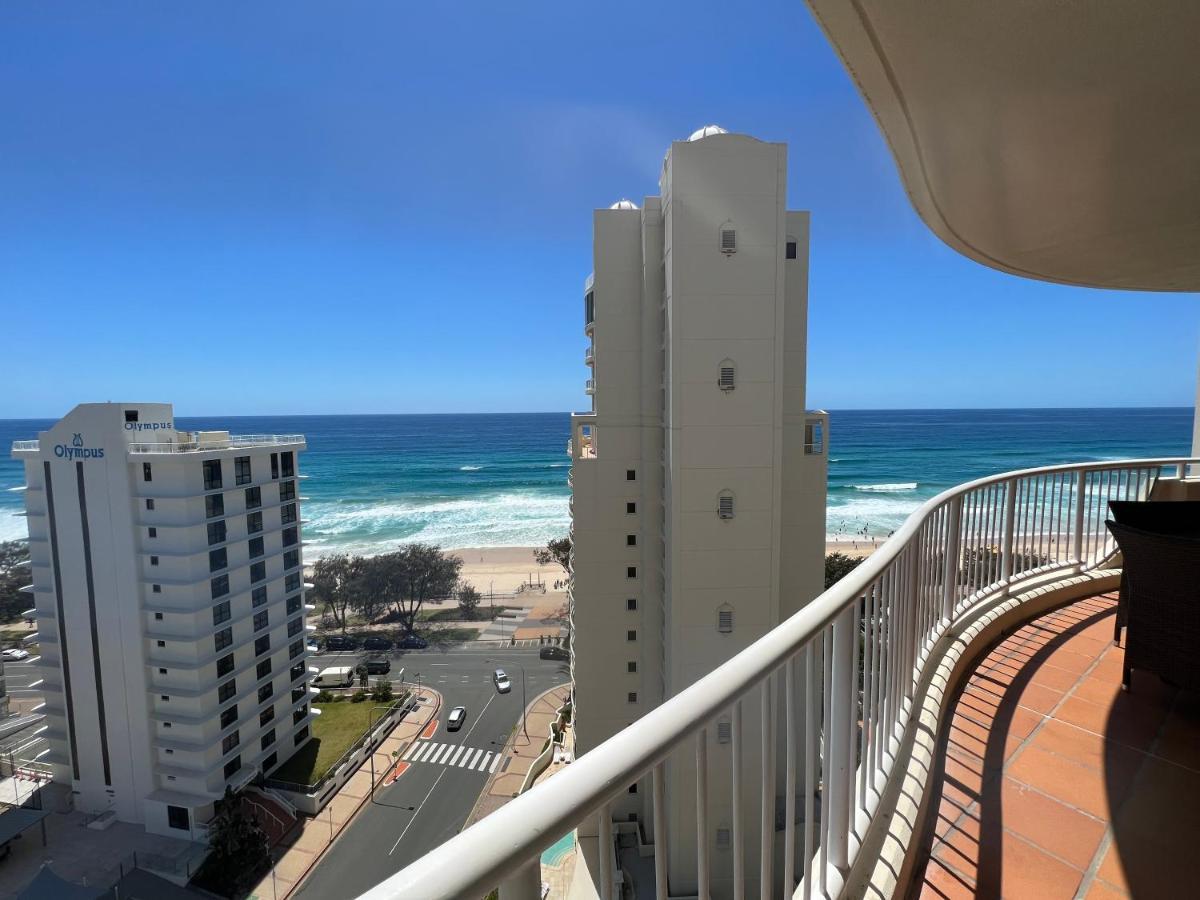 Stunning 2 Bedroom Ocean View Apartment Голд-Кост Экстерьер фото